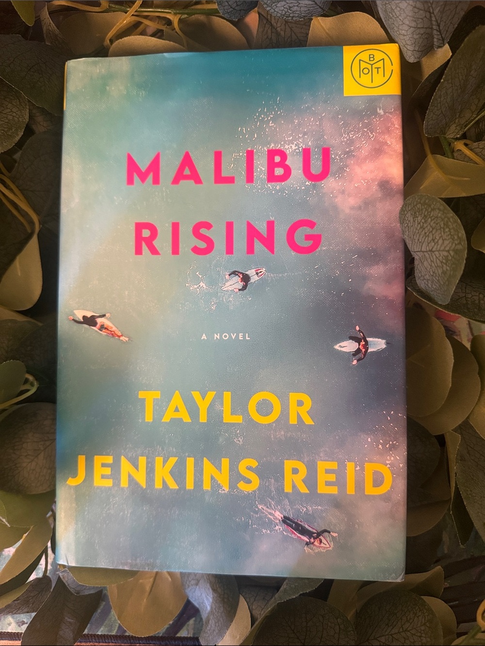 Malibu Rising by Taylor Jenkins Reid